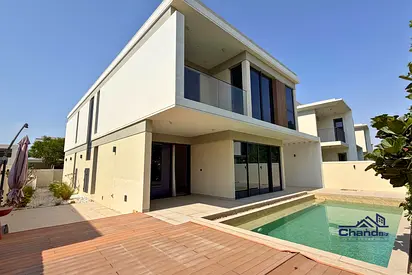 Private Pool 4BR Villa | Bright & Spacious Layout