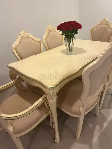Dining table 6 chairs