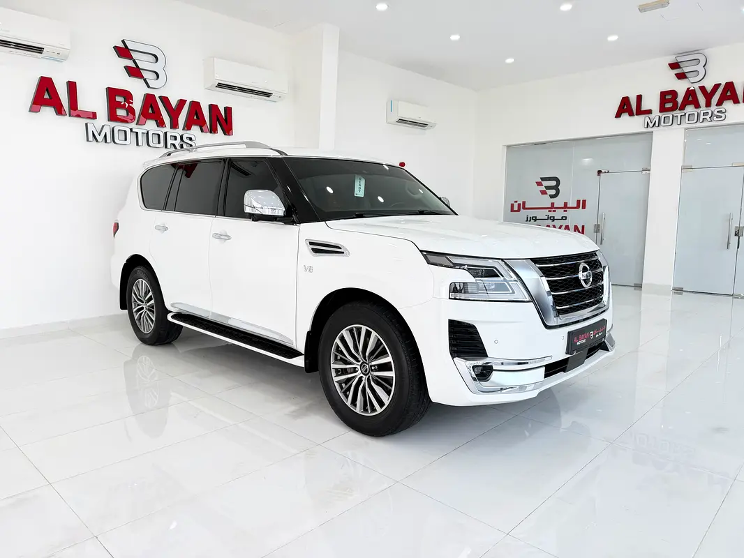 Nissan Patrol 2021 — photo 1 of 16