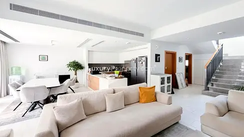 Beautiful Design | Fully Furnished | Bright