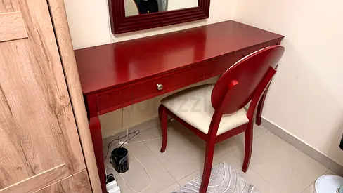 Wooden Dressing Table with Mirror and Chair - Red Mahogany Finish