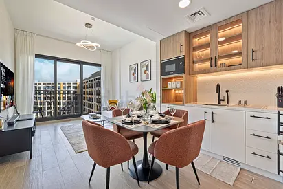 Tranquil Oasis 1- Bedroom Town square