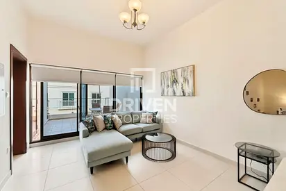 Near Park and Amenities | Family Room | Rented