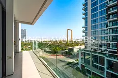 Prime Unit | Two Car Spaces | Iconic View