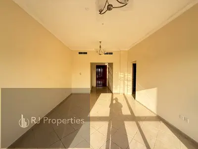 No Commission 2BHK Apartment Nice Finishing Neat & Clean Building Prime Living