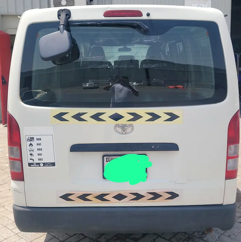 Toyota Hiace 2020 — photo 1 of 5
