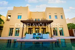 Luxury | Fully Furnished | Pool and Lake Retreat