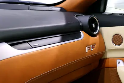 صورة 10 لـ 2012 Ferrari FF