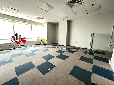 FULLY FITTED//FRONT OF METRO//670SQFT OFFICE// BOOK NKW..!!