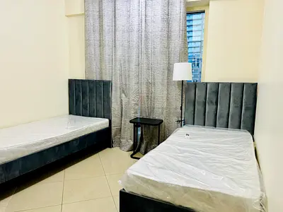 Bedspace for rent in JLT close to DMCC metro - Filipina only