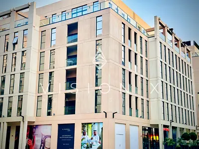 Chic | Prime Location | Bright Interior