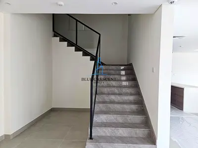 Exclusive Green Hideaway | Private Living with Boutique Appeal | Resale