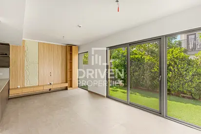 Close to Amenities | Vacant | Gated Community