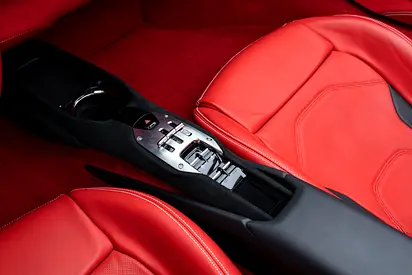 2025 Ferrari 296 GTS 缩略图 16