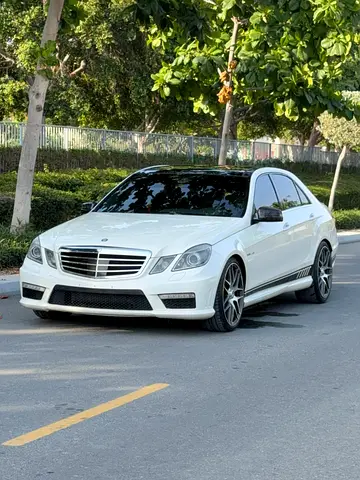 Mercedes-Benz E 63 AMG 2012 - Japanese Specs