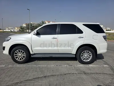 TOYOTA FORTUNER 2.7 VERY GOOD CONDITION