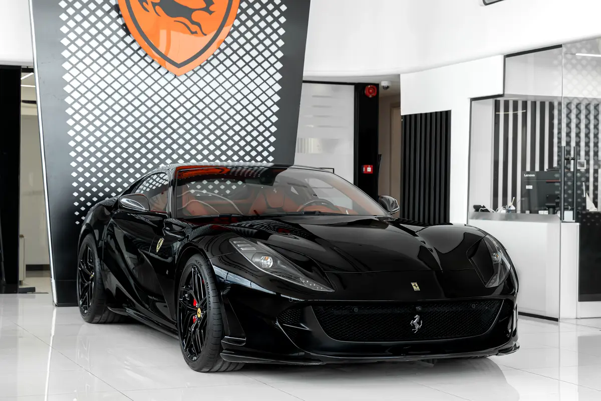 Ferrari 812 Superfast 2018 — photo 1 of 19