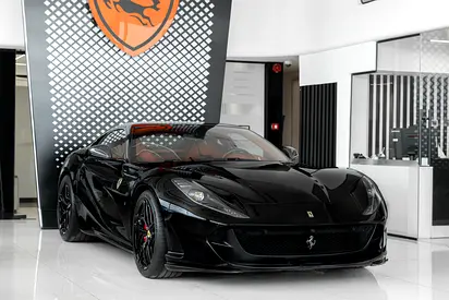 Ferrari 812 Superfast |  GCC Specs | Fully Carbon Fiber | Ceramic Brakes | Low Mileage | 2018
