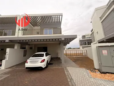 Vacant | Corner Unit | Brand New | Family Friendly