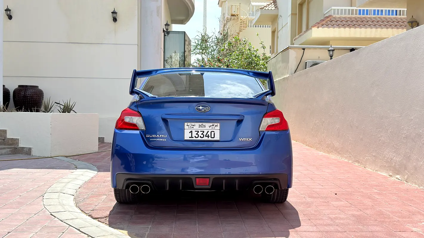 Subaru WRX 2016 — photo 1 of 8