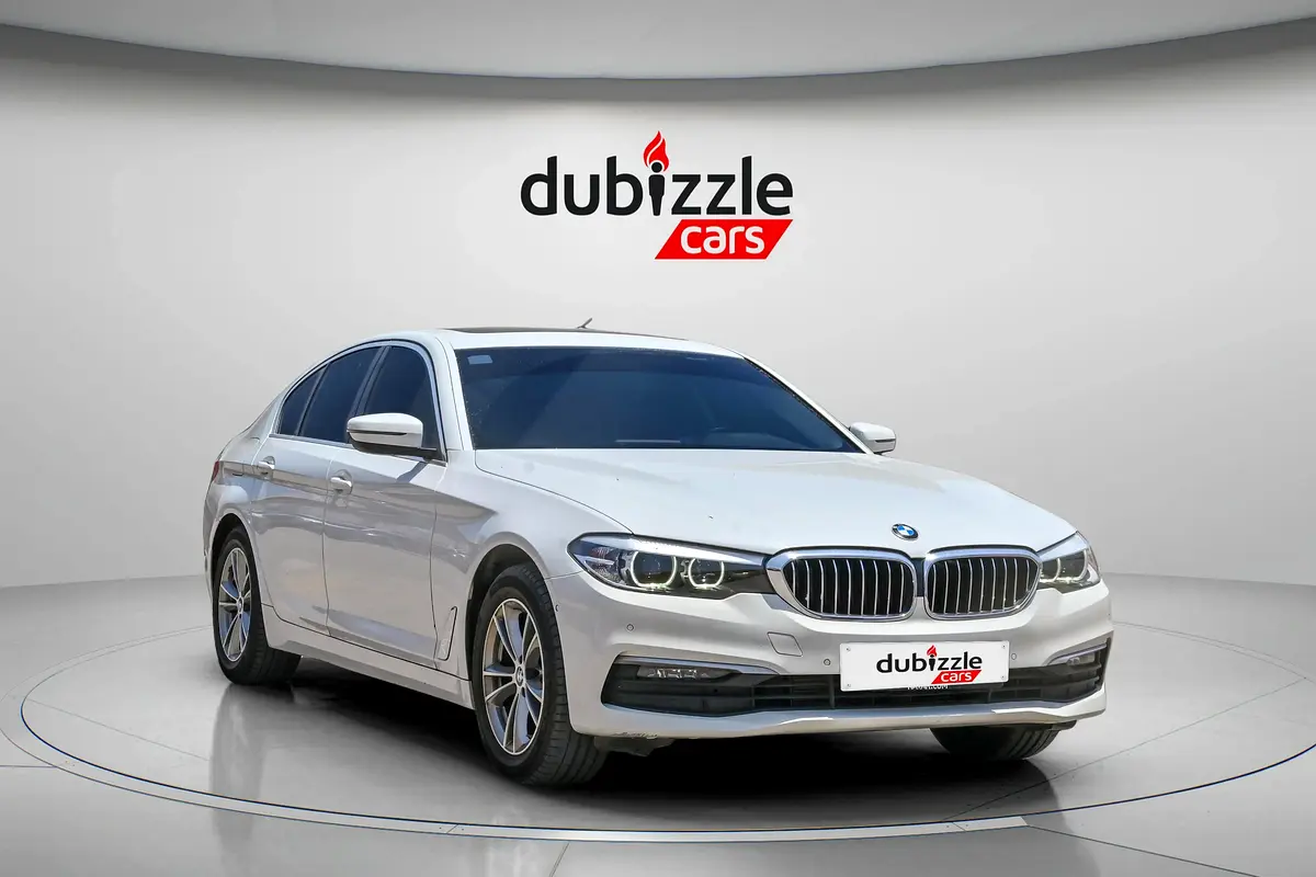 BMW 5-Series 2020 — photo 1 of 18