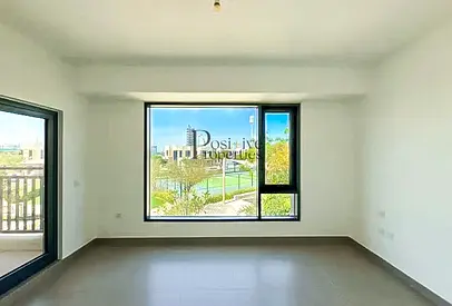 Single row on the green belt | Near the Pool | Vacant |3E | 4 cheques