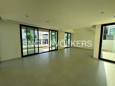 Brand New | Corner Unit | Ready to Move