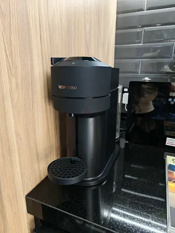 Nespresso Vertuo Next Capsule Coffee Machine - Matte Black (Used)