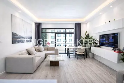 Exclusive | Fully Furnished | Chiller Free