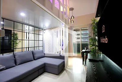 Modern Loft 1BR with Huge Balcony Next to Metro and Marina Walk