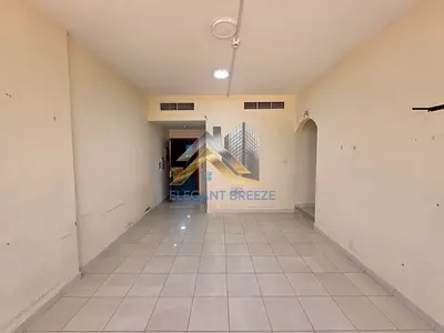 Prime Location| Central Ac Free | Balcony