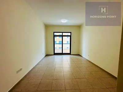 Chiller Free | 2BR Apartment | Palace Tower | Balcony & Open View