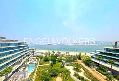 Luxurious Penthouse with Private Lift and Lobby