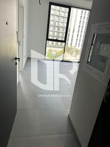 🏡 فرصة مميزة للبيع | غرفة وصالة في ذا ريف – الجادة