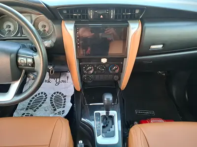 2019 Toyota FORTUNER 照片 11