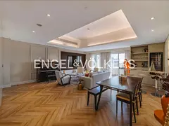 Luxurious | Golf Course View | Prime Location