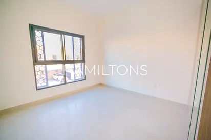 Exclusive Green Hideaway | Private Living with Boutique Appeal | Resale