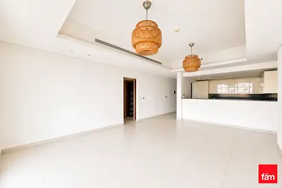 Modern & Premium 1 Br | Downtown | Vacant