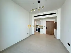 1BR | Balcony | Marina &amp; Downtown View | Modern Finishes