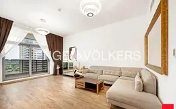 Marina Views | Metro Access | Vacant End of May