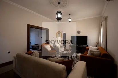 FULLY FURNISHED | 4BR VILLA | SPACIOUS | PRIME MIRDIF LOCATION