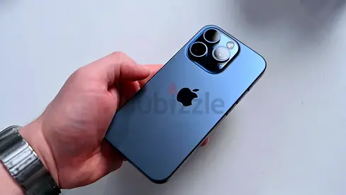 Apple iPhone 15 PRO - UAE version - Urgent