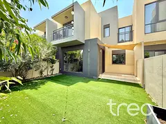 Greenbelt | Vacant | Natural Sunlight