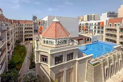 Quality Furnishing | Vacant | Balcony