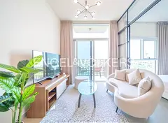 Vacant | Community View | Fully Furnished
