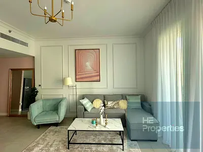 FULLY FURNISHED | LUXURY LIVING | INFINITY POOL