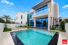 Custom I Semi Circle I 6 Bed I Park Facing