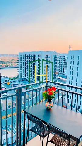 FULLY FURNISHED! Canal View | Vacant | Balcony