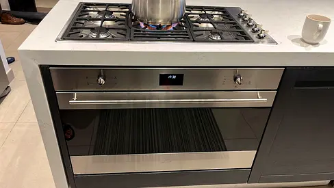 Never Use Smeg Built-in Top Oven Gas Cooker Range Size 90 cm