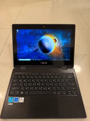 Asus 2-in-1 Convertible Laptop, Student Laptop (360) - Good Condition with stylus pen